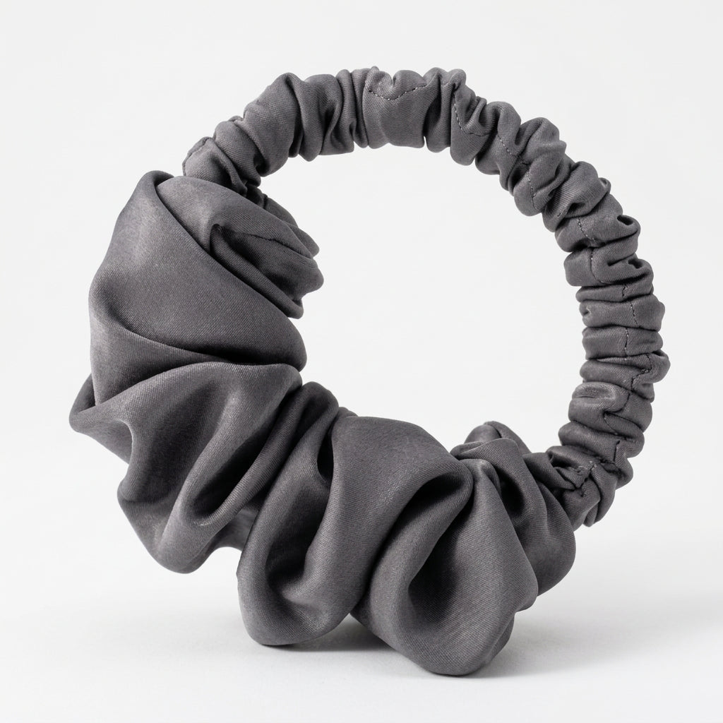Heatless curl scrunchie for overnight blowouts